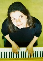 Karola Schmelz